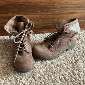 Arizona Brown Combat Boots